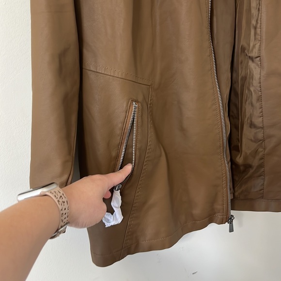 NWOT C.J. Banks Brown Faux Leather Bomber Full Zip Jacket Size 1X - Picture 4 of 9